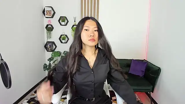 LunaPurrr online show from 09-21-25, 01:29