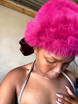 Snapshot of BaddestAss22 chatting on 10-08-25, 10:24 BaddestAss22 online show from 10-08-25, 10:24