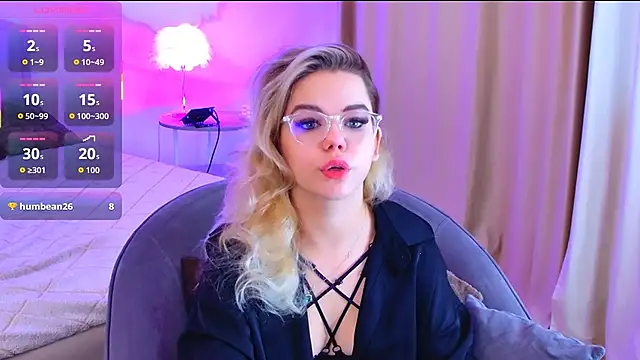 Snapshot of PrincessSlay chatting on 09-26-25, 05:22 PrincessSlay online show from 09-26-25, 05:22