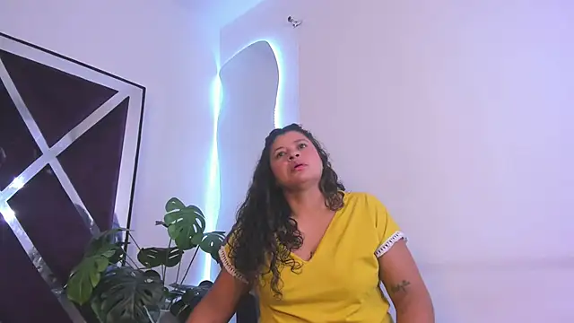 luzenaasm online show from 11-09-25, 04:22