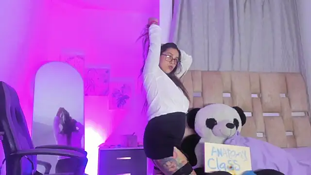 Snapshot of JulianaCarter chatting on 10-06-25, 08:06 JulianaCarter online show from 10-06-25, 08:06