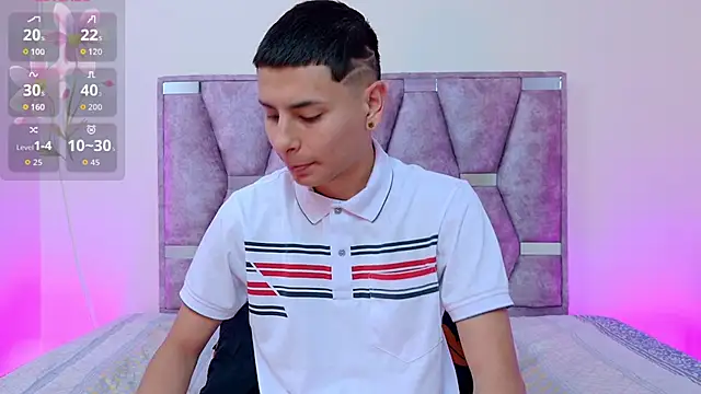 lana and liam  online show from 10-05-25, 10:24