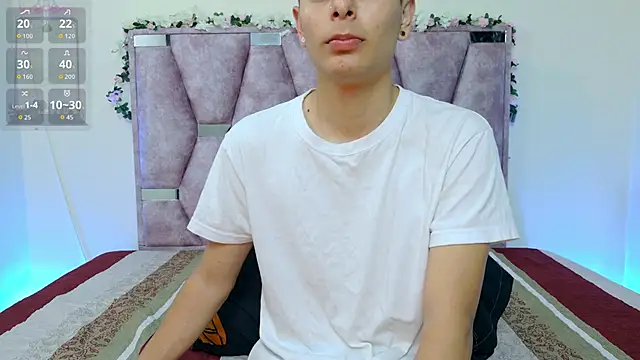 lana and liam  online show from 10-19-25, 10:16