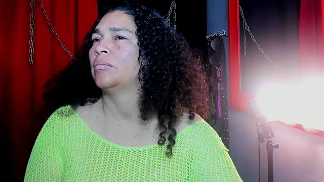 NinaBlazee online show from 09-19-25, 11:00