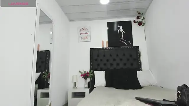 ScarlettVell online show from 09-26-25, 08:13