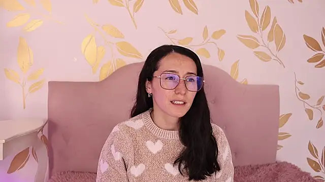 Ginevra esposito online show from 03-07-26, 12:46