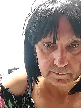 Snapshot of Emily_de_Carla chatting on 10-09-25, 02:37 Emily de Carla online show from 10-09-25, 02:37