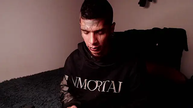 Snapshot of black_firex chatting on 10-04-25, 05:22 black firex online show from 10-04-25, 05:22