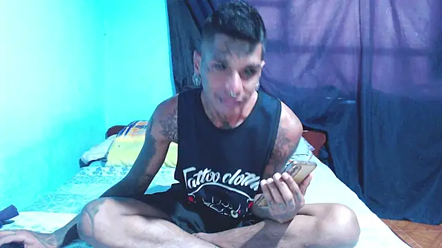 Snapshot of black_firex chatting on 10-30-25, 06:30 black firex online show from 10-30-25, 06:30