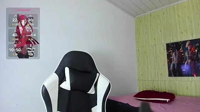 Raven Rouge  online show from 12-04-25, 03:27