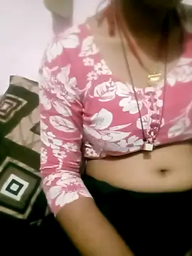 Hot-qwer online show from 03-31-26, 04:51