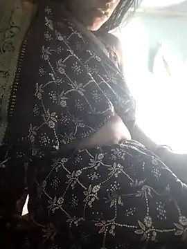 Hot-qwer online show from 04-01-26, 07:53