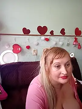 XHelenaX90 online show from 02-08-25, 11:22