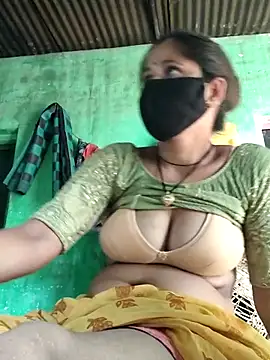 Hot-ilaiy online show from 10-08-25, 03:48