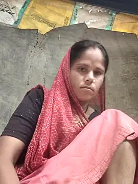 Hot-ilaiy online show from 10-12-25, 01:37