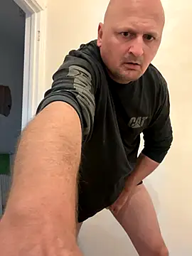 Attila120 online show from 10-28-25, 08:07