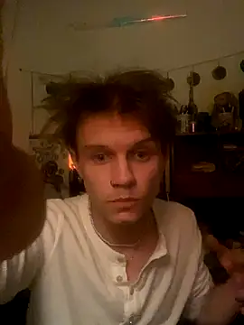 Snapshot of XanderOzzz chatting on 10-18-25, 09:43 XanderOzzz online show from 10-18-25, 09:43