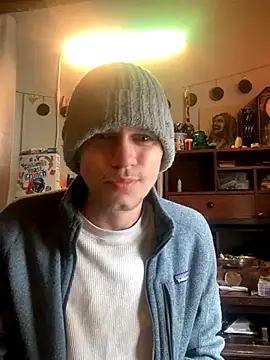 Snapshot of XanderOzzz chatting on 10-25-25, 06:35 XanderOzzz online show from 10-25-25, 06:35