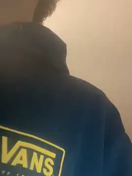 Snapshot of XanderOzzz chatting on 10-27-25, 04:38 XanderOzzz online show from 10-27-25, 04:38