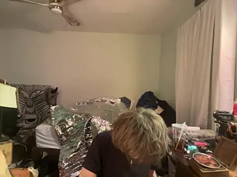 XanderOzzz online show from 04-29-26, 06:06