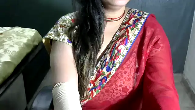 Snapshot of sexy_indianboobs chatting on 12-20-24, 12:38 sexy indianboobs online show from 12-20-24, 12:38