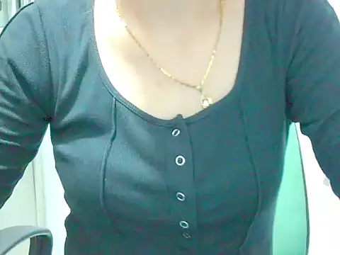 Snapshot of Perfect-doll26 chatting on 09-12-25, 06:46 Perfect-doll26 online show from 09-12-25, 06:46