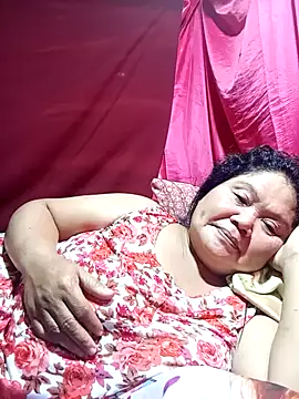 Snapshot of Mari_fvcks chatting on 09-24-25, 01:20 Mari fvcks online show from 09-24-25, 01:20