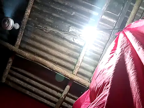 Snapshot of Mari_fvcks chatting on 09-30-25, 05:56 Mari fvcks online show from 09-30-25, 05:56