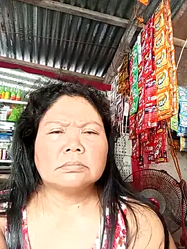 Snapshot of Mari_fvcks chatting on 10-11-25, 06:45 Mari fvcks online show from 10-11-25, 06:45