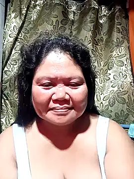 Snapshot of Mari_fvcks chatting on 10-21-25, 06:41 Mari fvcks online show from 10-21-25, 06:41