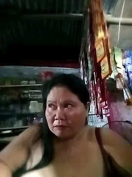 Snapshot of Mari_fvcks chatting on 10-22-25, 10:15 Mari fvcks online show from 10-22-25, 10:15