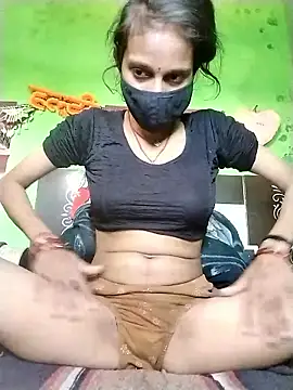 Snapshot of Punam_ji chatting on 03-07-26, 04:42 Punam ji online show from 03-07-26, 04:42