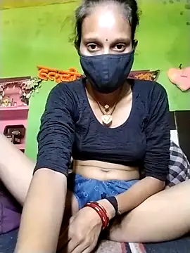 Snapshot of Punam_ji chatting on 03-09-26, 09:24 Punam ji online show from 03-09-26, 09:24