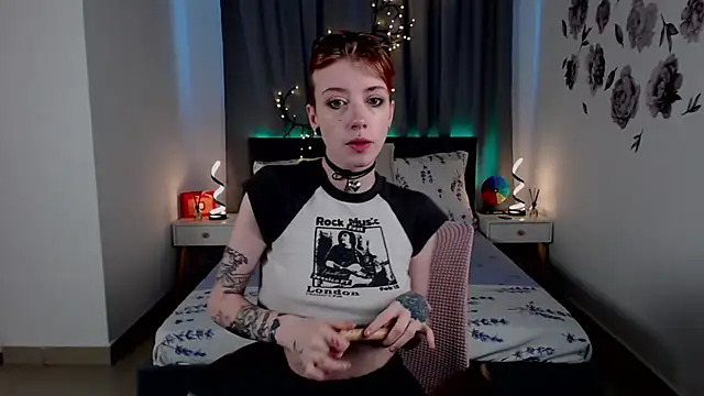AveryLia online show from 09-15-25, 11:38