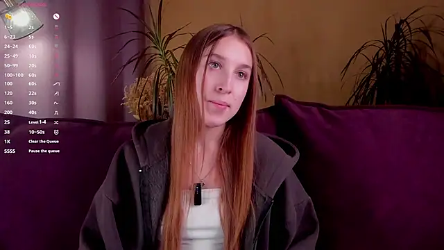 NanaMertins online show from 10-26-25, 01:22