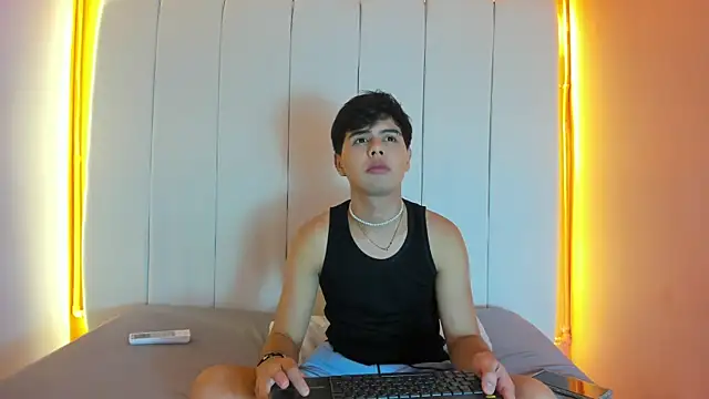 Felipe Cold online show from 02-10-26, 02:48