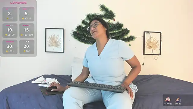  Miaa khalifa  online show from 01-06-26, 12:31