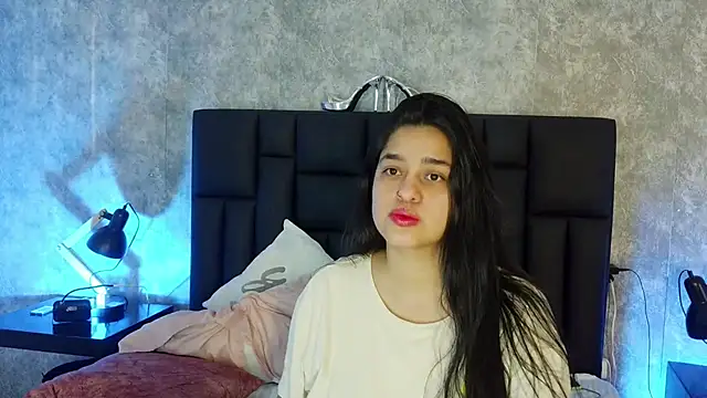crystaldarliing online show from 05-11-26, 07:00