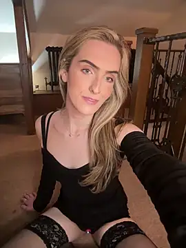 Dorinda 23X online show from 11-11-25, 01:33