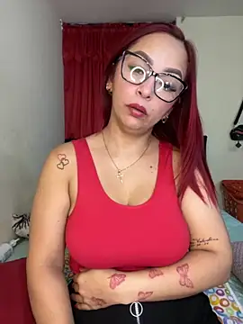 Snapshot of Vamanda05 chatting on 09-17-25, 06:53 Vamanda05 online show from 09-17-25, 06:53