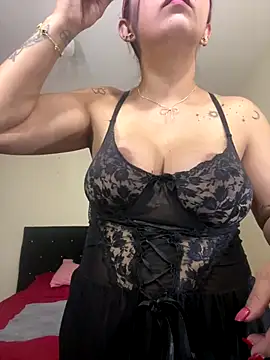 Snapshot of Vamanda05 chatting on 10-06-25, 11:13 Vamanda05 online show from 10-06-25, 11:13