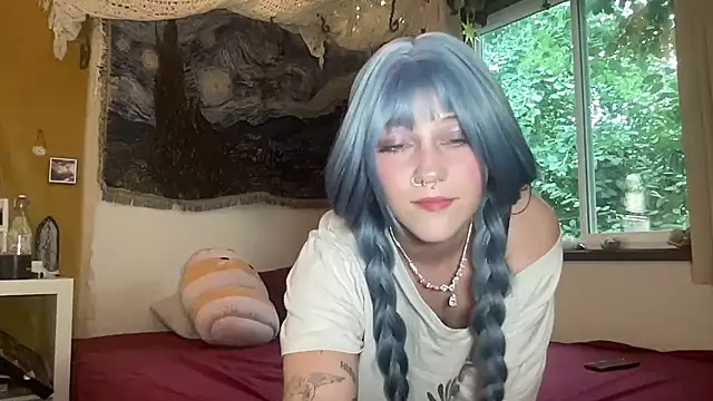 MissAndrist online show from 06-26-26, 01:54