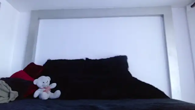 caroline spanky online show from 09-18-25, 04:20