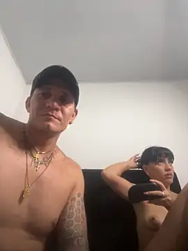 Dixonykaty online show from 03-26-26, 05:35