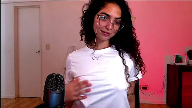 Ariagal online show from 10-15-25, 10:54