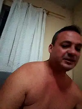 Snapshot of Alexandremaz8 chatting on 08-01-26, 04:12 Alexandremaz8 online show from 08-01-26, 04:12