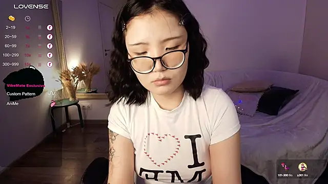 Erikawai online show from 09-16-25, 02:23