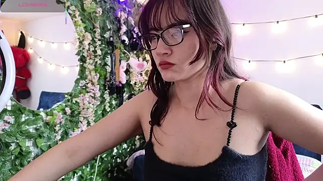 MiaVelvetDoll online show from 01-13-26, 02:22