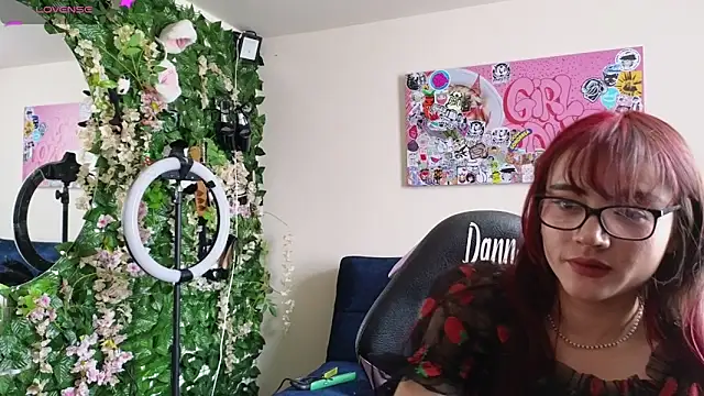 Snapshot of MiaVelvetDoll chatting on 02-12-26, 05:19 MiaVelvetDoll online show from 02-12-26, 05:19