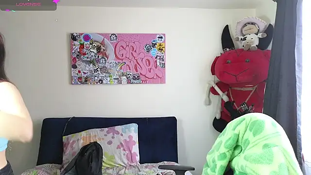 Snapshot of MiaVelvetDoll chatting on 03-12-26, 04:35 MiaVelvetDoll online show from 03-12-26, 04:35